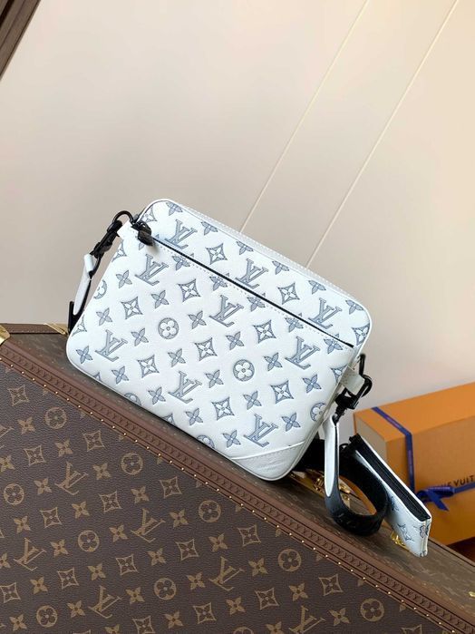 LOUIS VUITTON TRIO 3в1 мужская сумка белая кожаная кожа оригинал
