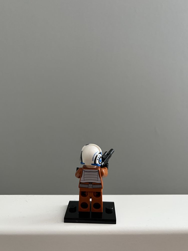 Lego Star Wars figurka- Resistance X -Wing Pilot