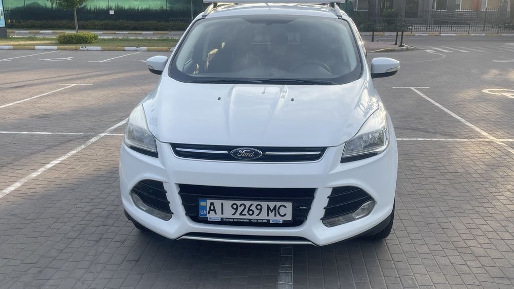 Продаж Fоrd kuga 2013 рік