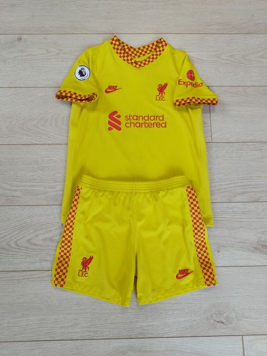 Ливерпуль детская футбольная форма