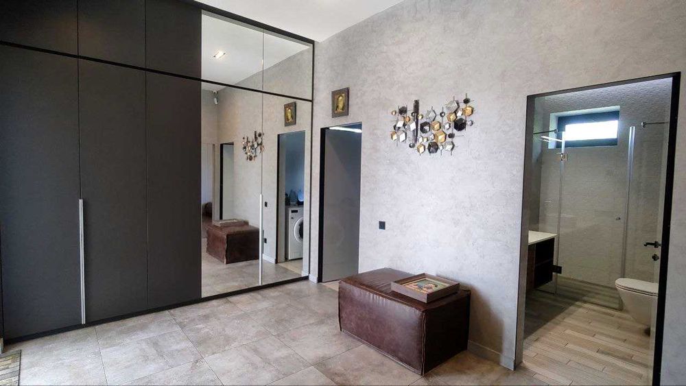 Продажа стильного уютного дома Новоалександровка у реки