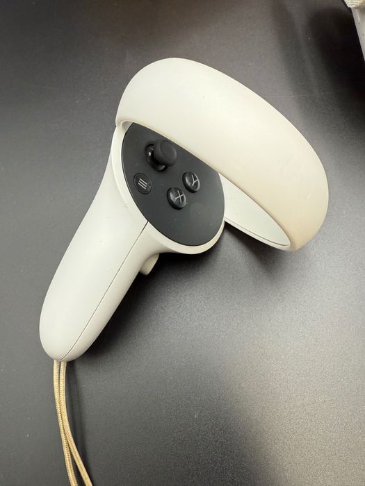 Gogle Meta Quest 2 128 GB
Komplet