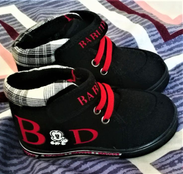 Ciepłe zimowe buty dziecięce 22/25