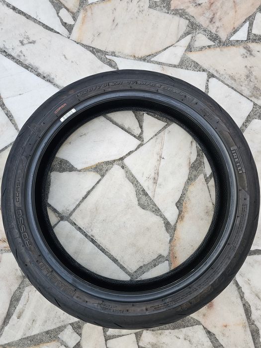 Pneu pirelli rosso corsa II ,  120/70 zr17