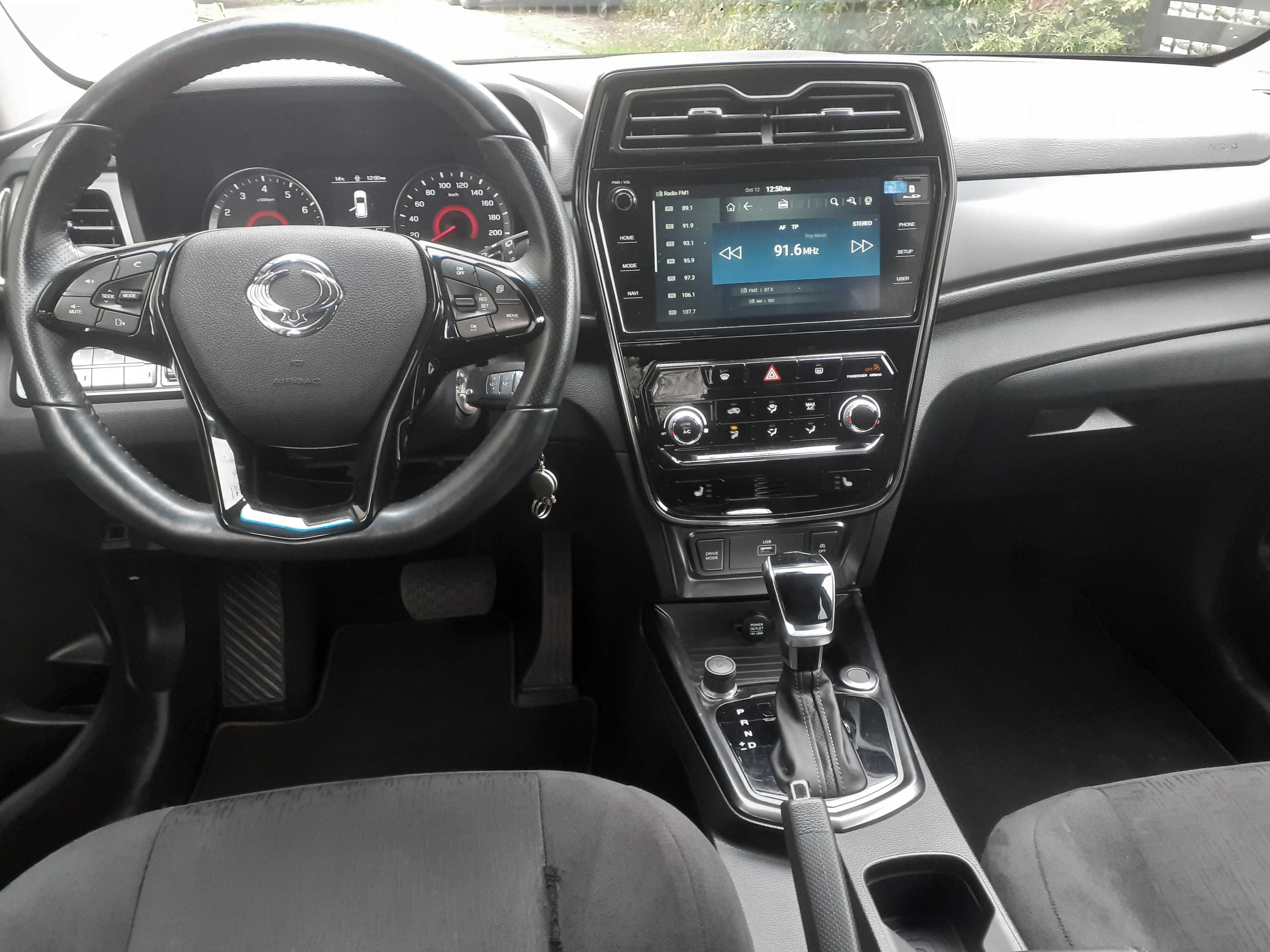 Ssangyong TIVOLI 1.5TGDI 2021r Automat, niski przebieg 34000km