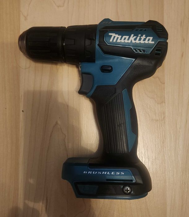 Wkrętarka Makita DHP483