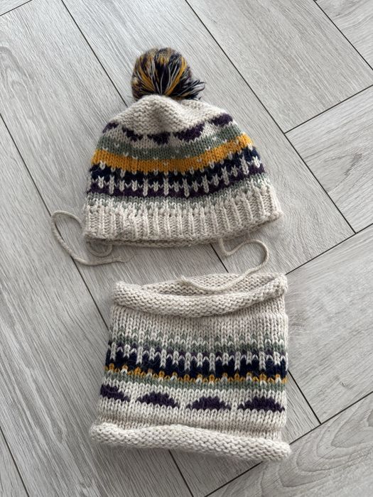 Jesienny uroczy zestaw czapka i komin 48