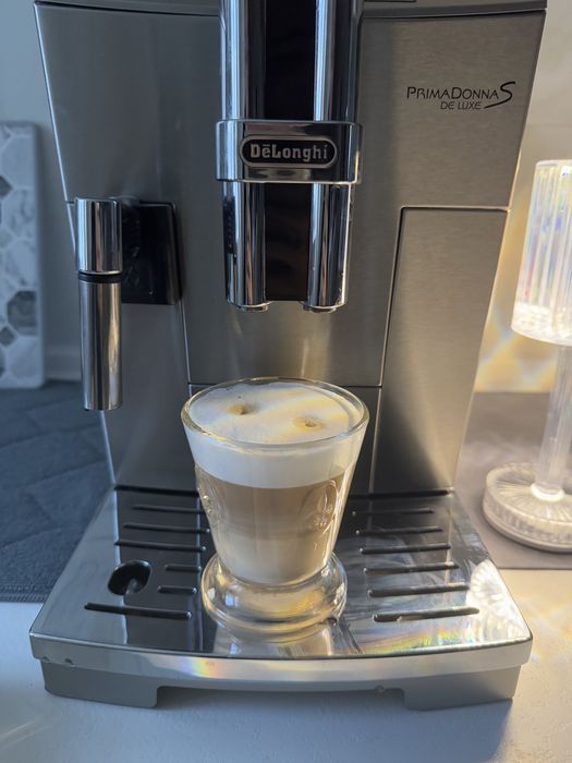 Кофемашини Delongi Prima Donna S