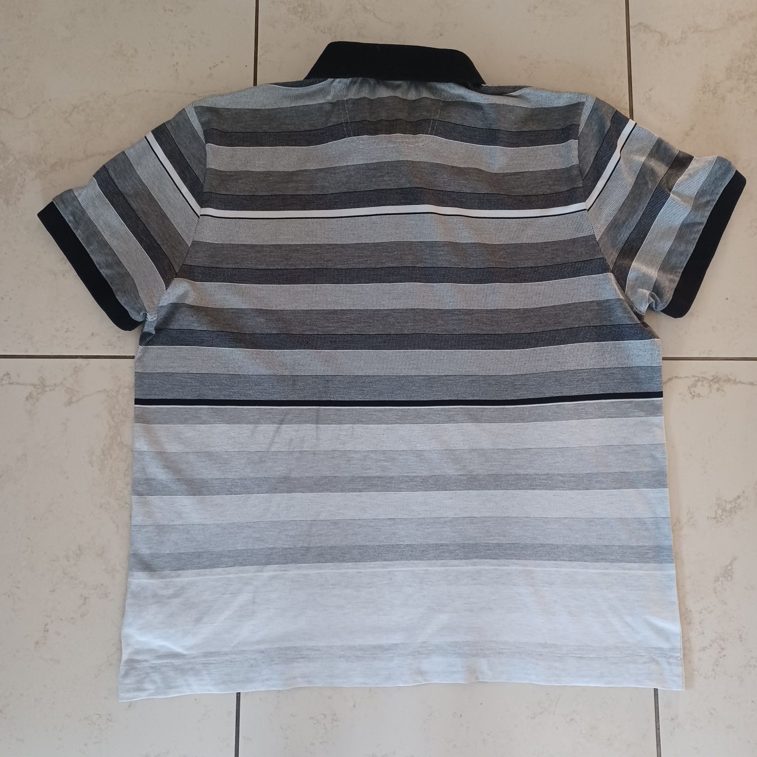 Koszulka  Hugo Boss oryginalna slim fit XL