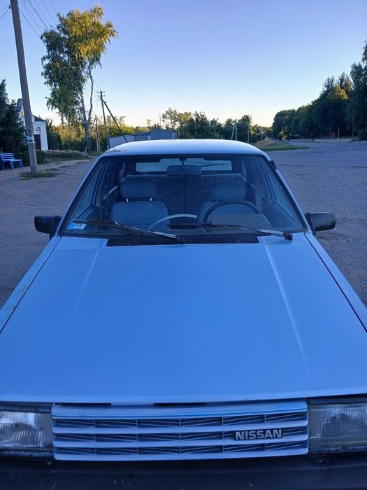 Nissan sunny b11