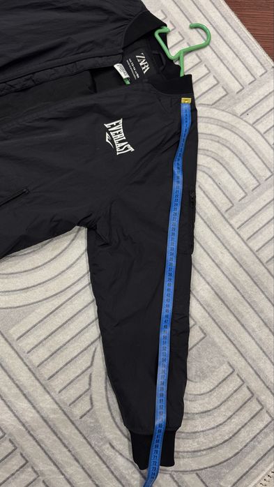 Куртка Zara Everlast сезон тепла осінь - весна , на підлітка 13-14 рок