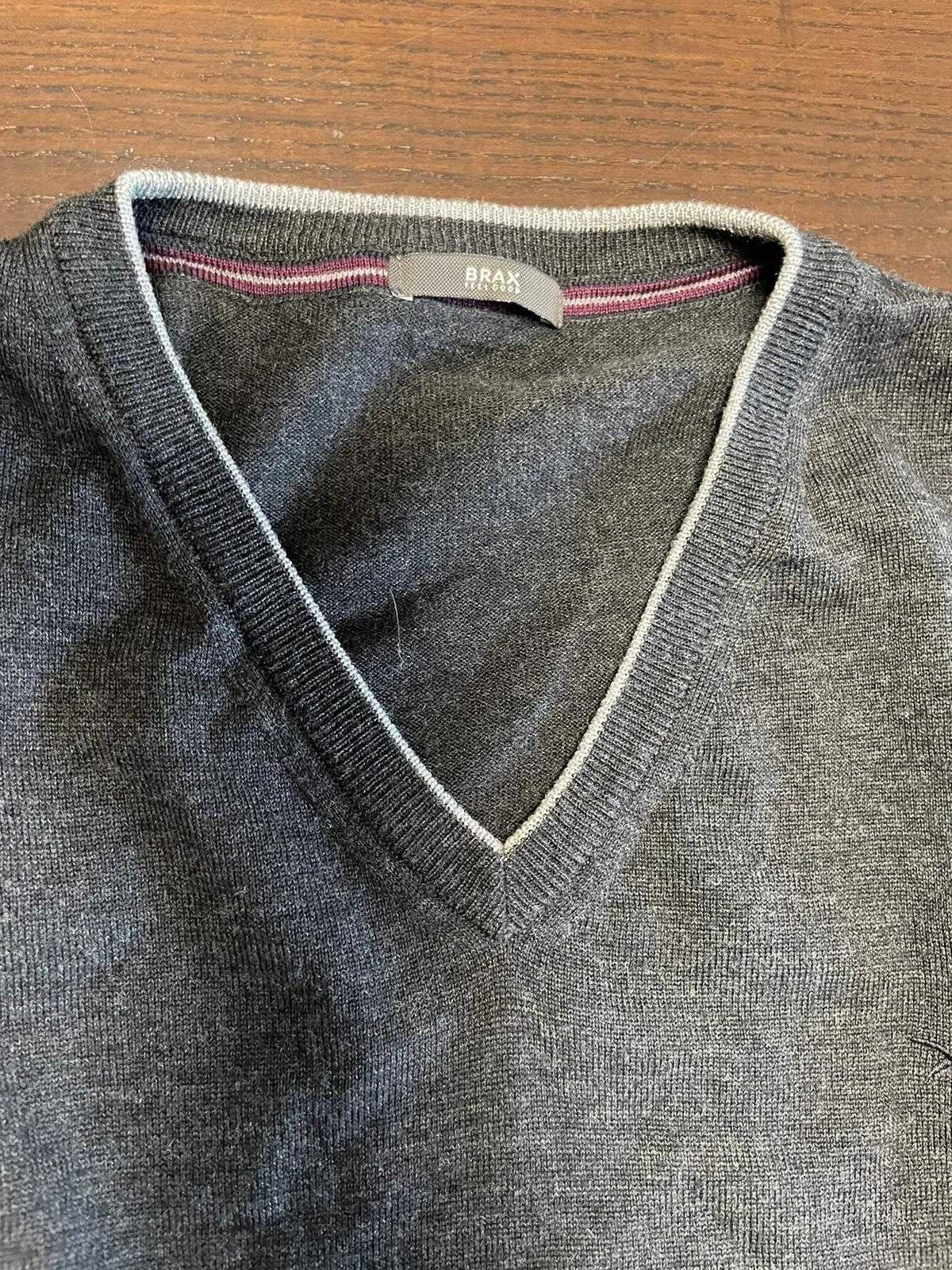 Szary wełniany sweter