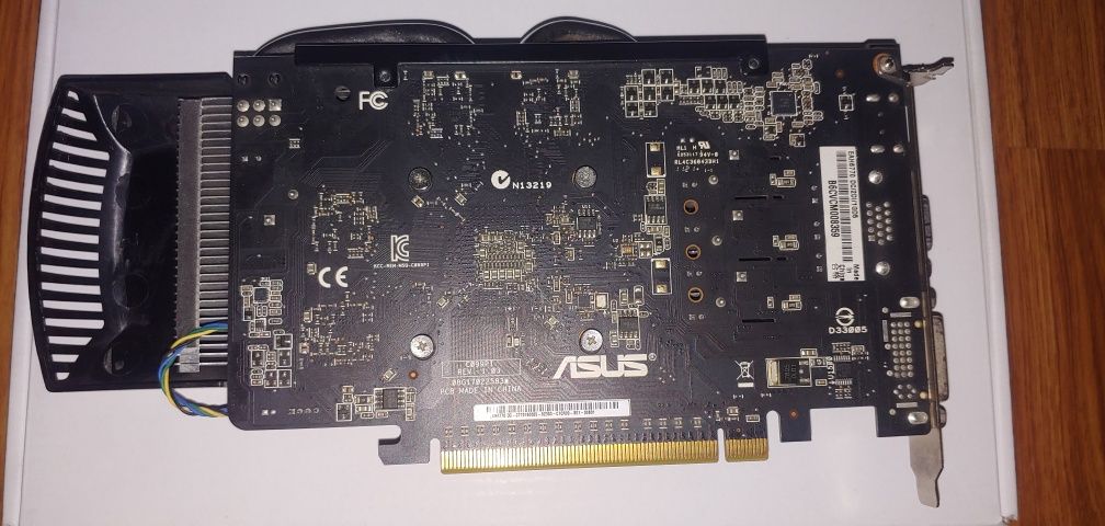 Видеокарта Asus radeon hd6770 1 gb gddr5