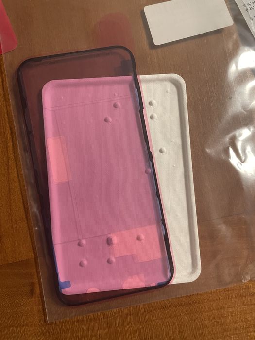 Oryginalna uszczelka do wyświetlacza iPhone 12 Pro, komplet śrub