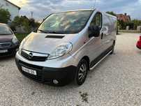 Opel Vivaro  2.5 CDTi L2H1