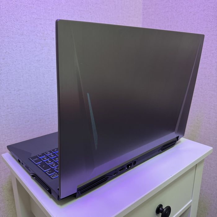 Ігровий ноутбук i7 11800H Rtx 3050 512Gb