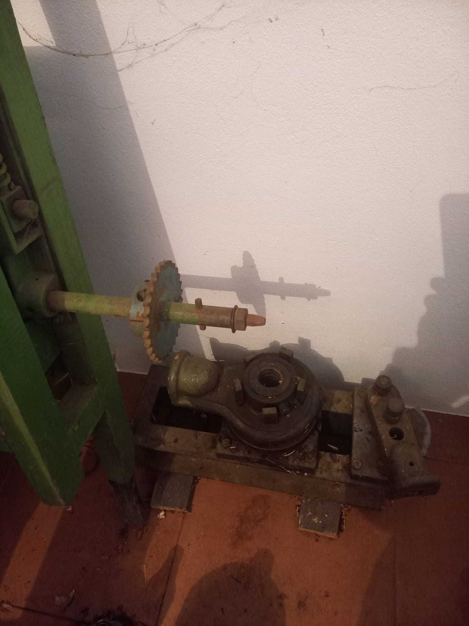 Espremedeira antiga dos meus pais com todos as peças.