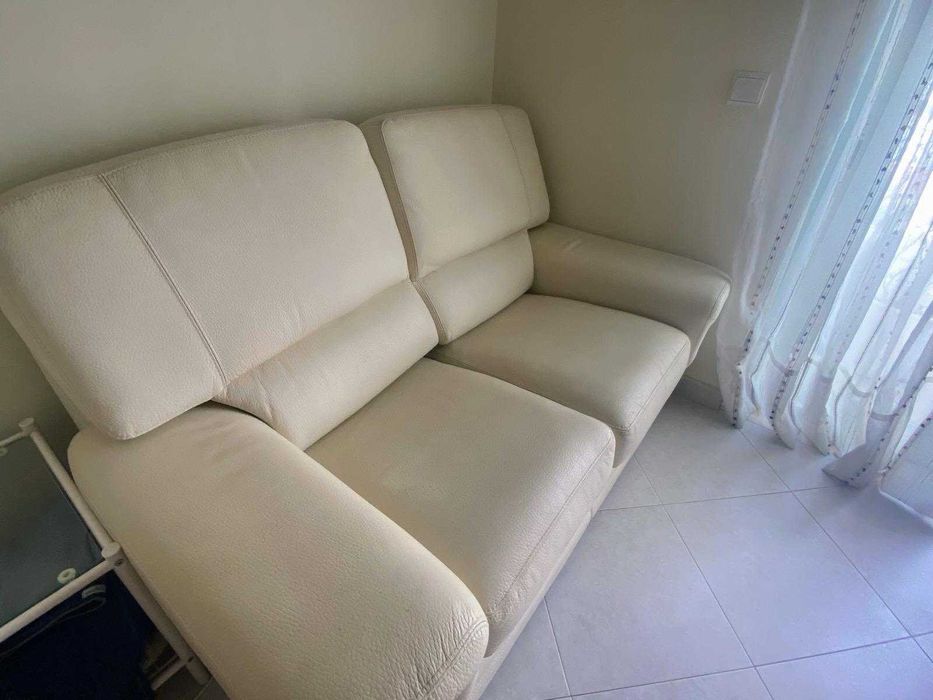 Sofá de pele Genuína 2 Lugares