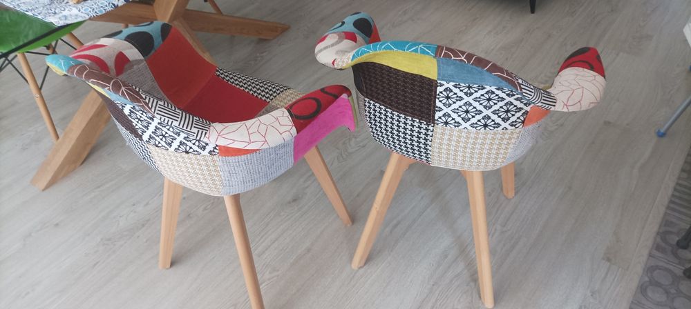 Cadeira com apoio de braço