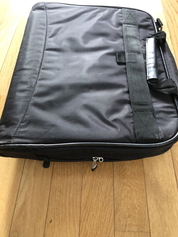 Oryginalna torba na laptopa Dell