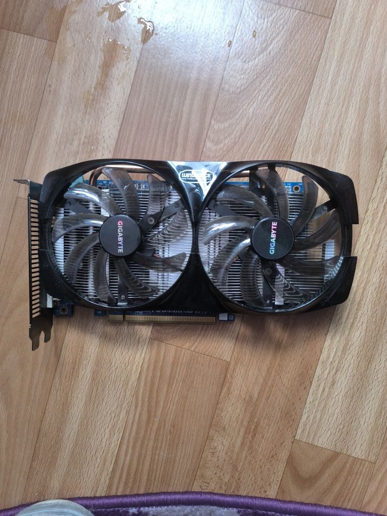 Видеокарта Ggigabyte gv-r7850c-2gd
