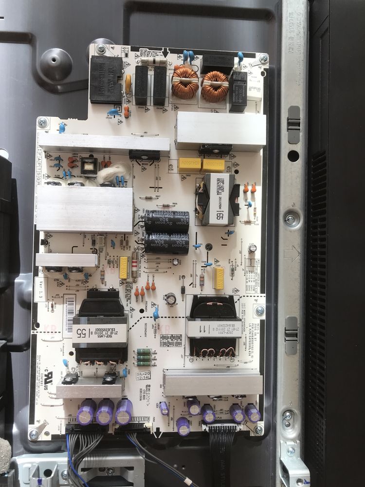 Блок живлення  LG EAY65689424