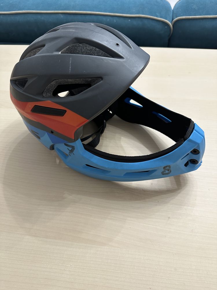 Woom 1 biegowy 12 cali + KASK Kellys szczękowy