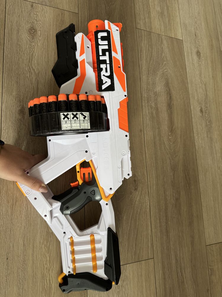 Nerf ULTRA ONE Hasbro automatyczna wyrzutnia