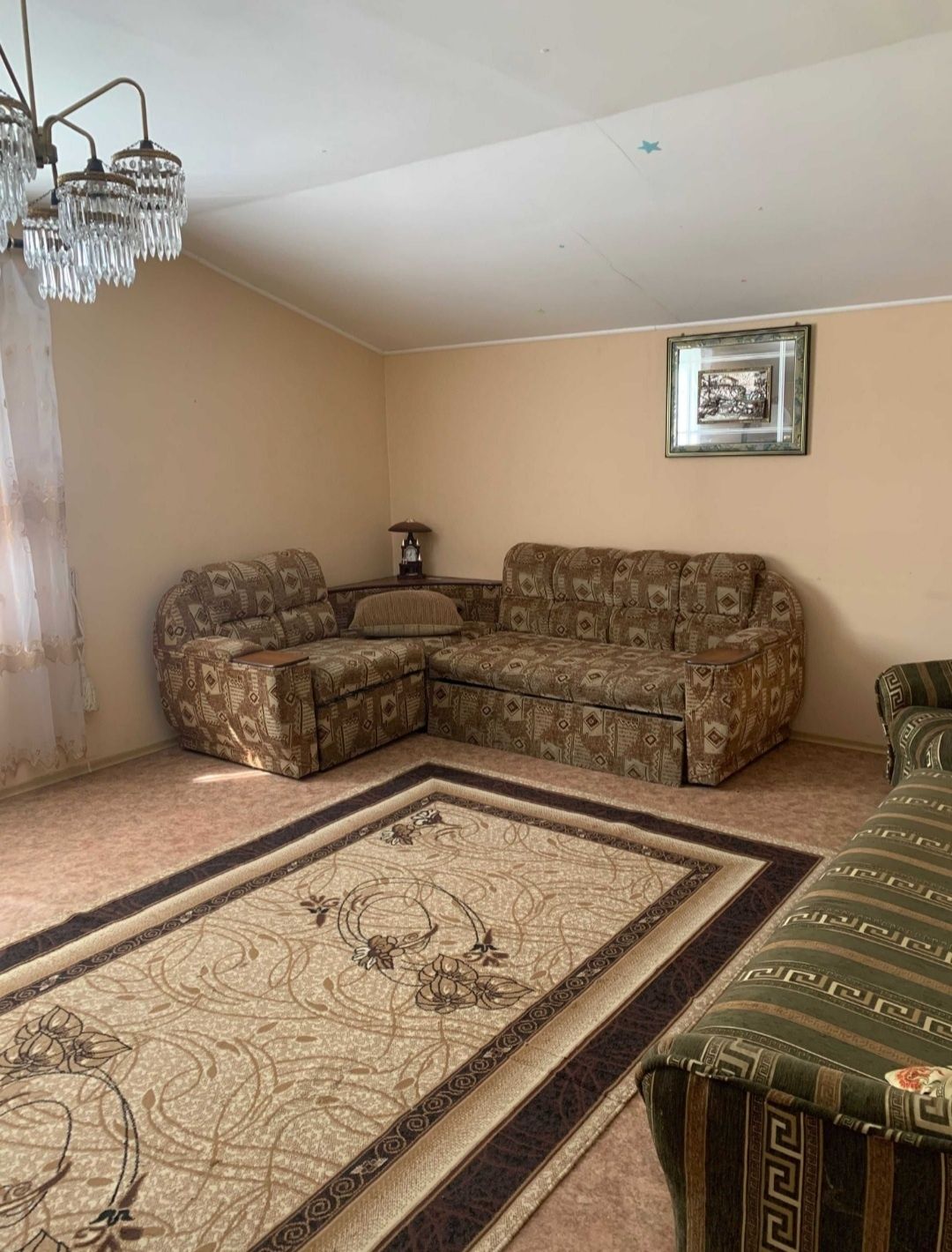 Продам двухповерховий дім