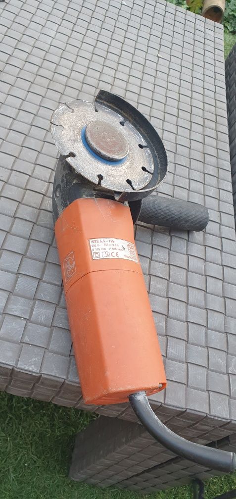 Niezniszczal a szlifierka kątowa kątówka Fein WSS 6.5 - 115 bezkluczyk