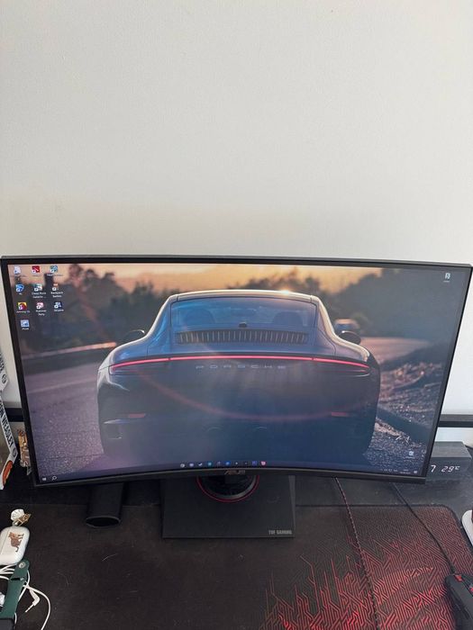 Monitor ASUS VG27WQ 27” WQHD 144 Hz – Stan idealny, rok gwarancji!