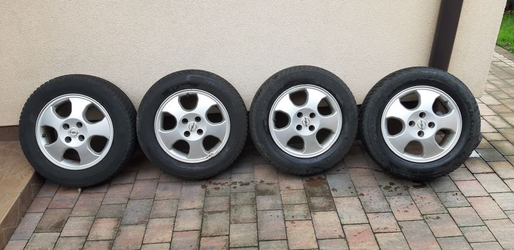 Koła 15 cali, 4x100, opel, opony wielosezonowe 195/65 R15