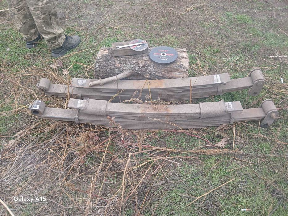 Запчастини на Ісізу