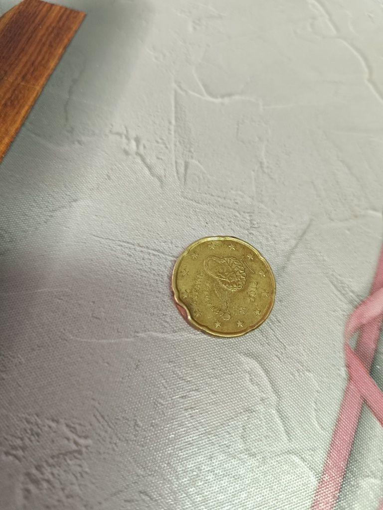 Vendo moeda de 20 cêntimos com erro de cunhagem