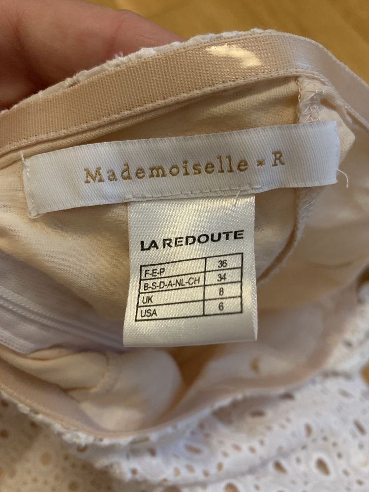 Biala sukienka Mademoiselle rozm. 36