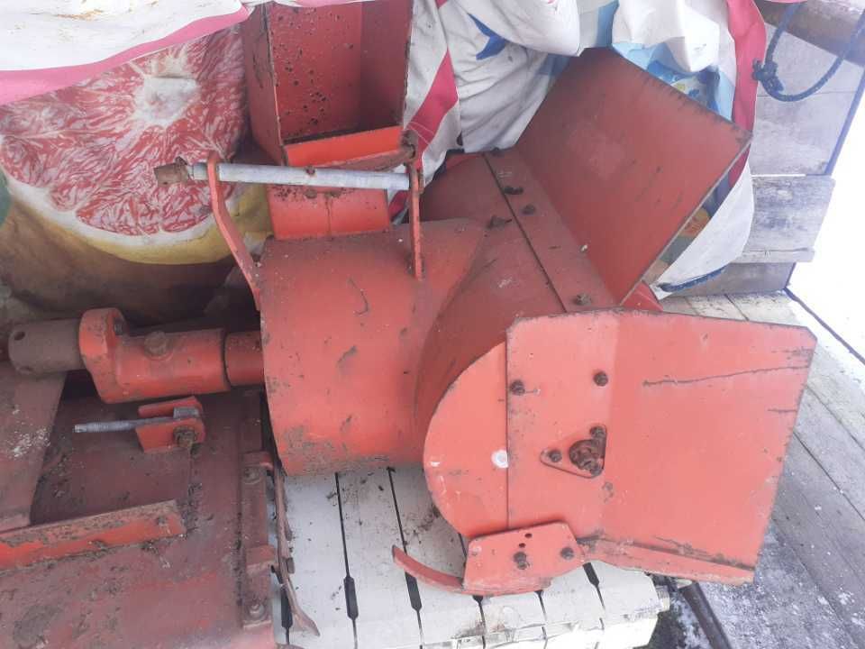 Traktorek MF70 + pług wirnikowy