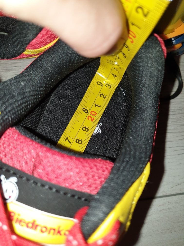Buty sportowe biedronka fan biedronki r 36