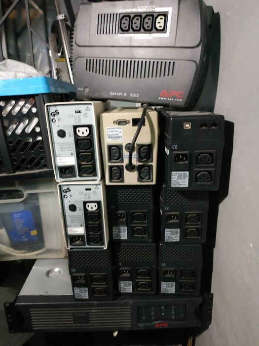 Інвертор APC Smart UPS 1500 kB чиста синусоїда