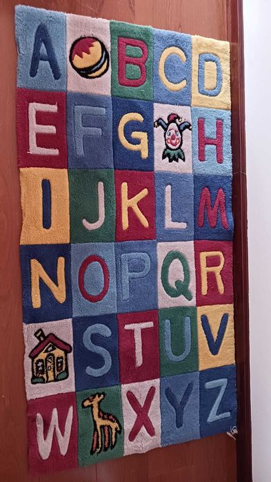 Tapete de quarto para criança com o alfabeto. 1,50*80