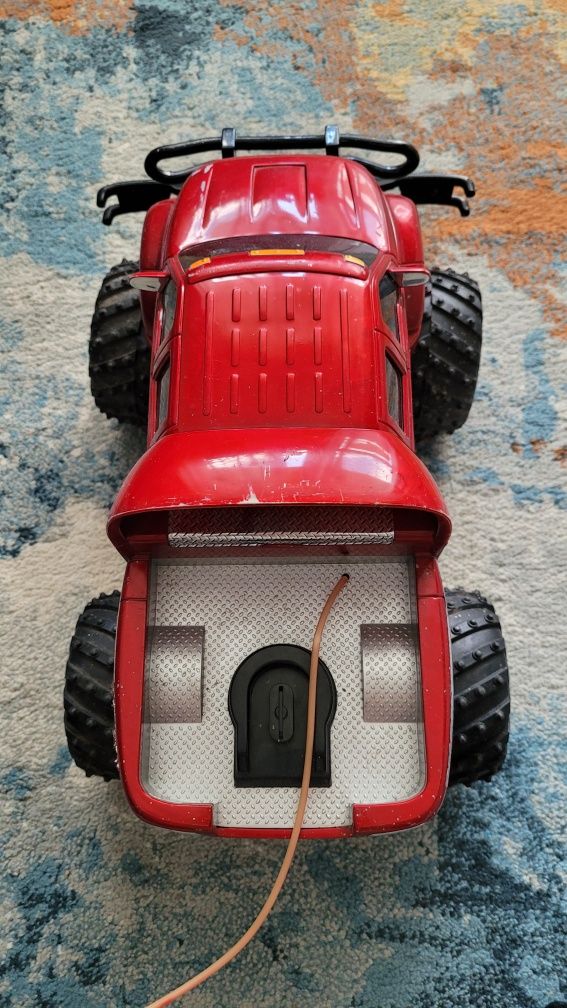 Zdalnie Sterowany Ford F650 Super Crewzer