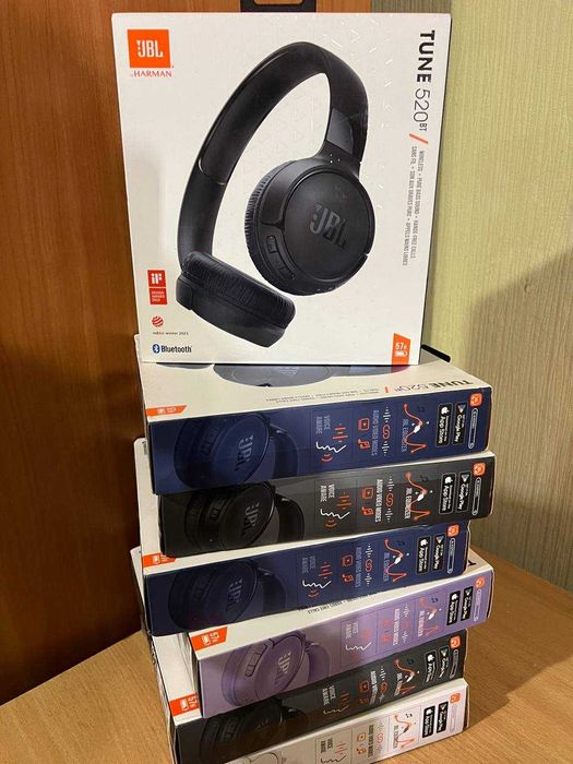 Навушники JBL Tune 520BT