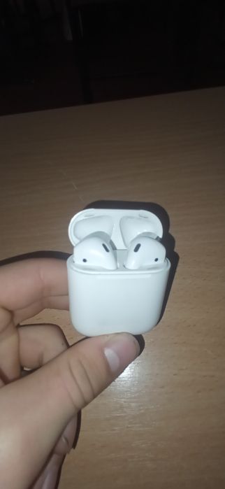 Аирподс 1 поколения