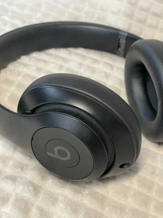 Beats studio pro