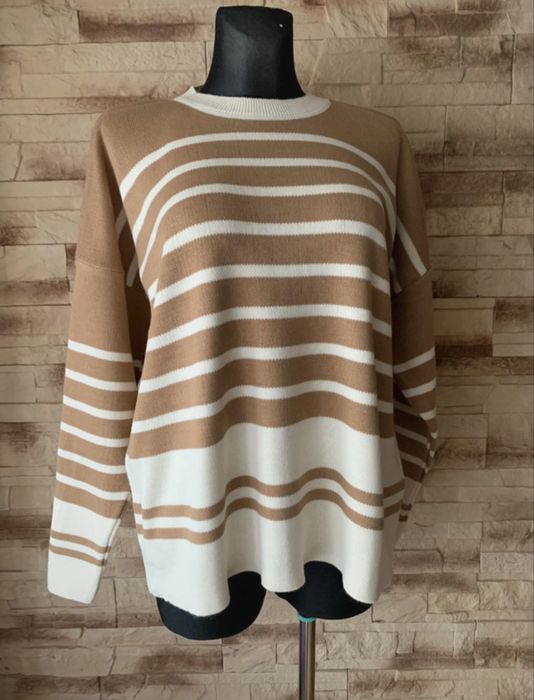 Sweter w paski. 44/46