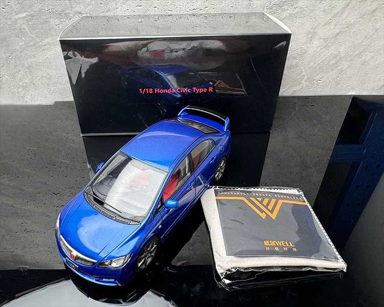 Модель авто Honda Civic Type R (FD2) 2007, 1:18, Well/Kyosho. Новая