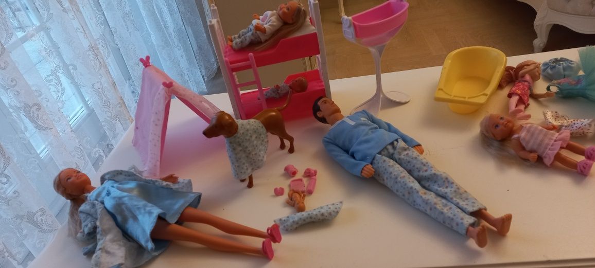 Barbie w ciąży rodzina dzieci + akcesoria