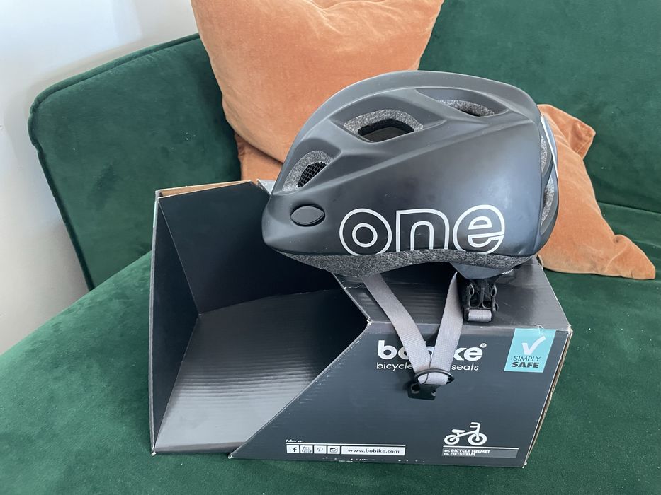 Dziecięcy kask rowerowy Bobike ONE  Black