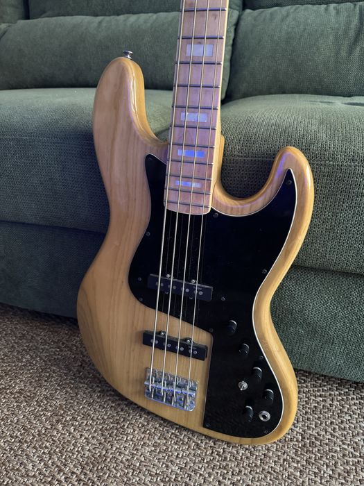 Baixo Eletrico BaCH 4 cordas - Vendo/Troco