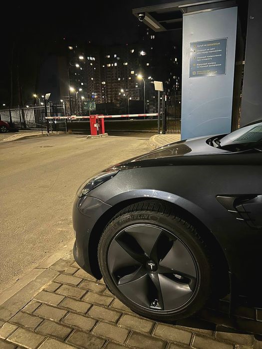 Michelin X ICE 235/45/18 гарантія на шиномонтаж