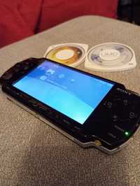 PSP Model 2003 plus 2 gry